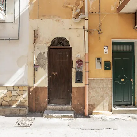 度假居 La Loggia Sul Mare 巴勒莫